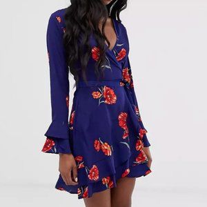 NWT Influence Floral Wrap Dress in Navy Blue (Womens, US 4)